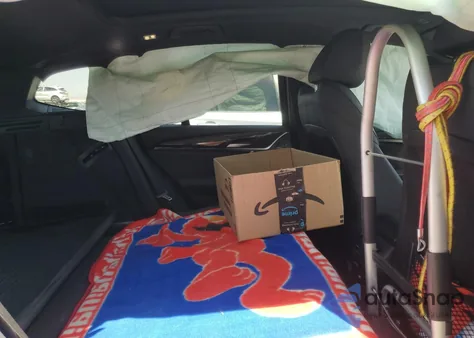 2021 BMW X3 Sdrive30I z USA, uszkodzony, nr VIN 5UXTY3C09M9G13241